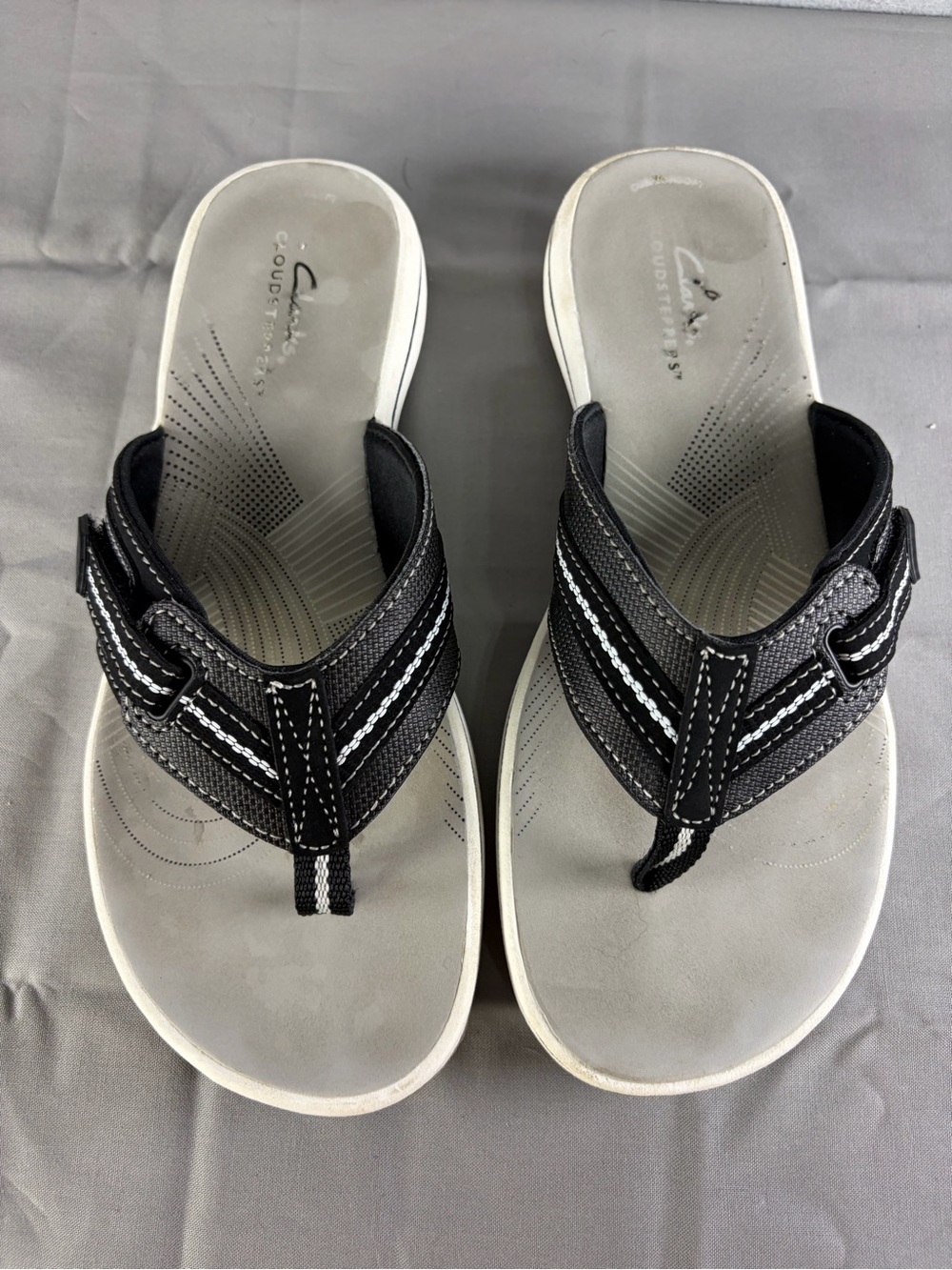 Clarks Black and White Women's Thong Sandals